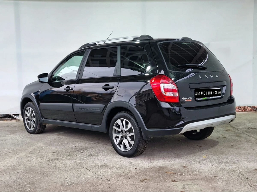 Lada (ВАЗ) , 2022г., передний привод, механика