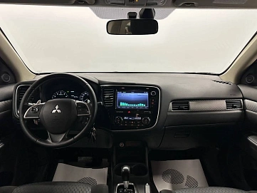 Mitsubishi Outlander, 2013г, полный привод, вариатор