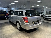 Opel Astra, 2008г., передний привод, механика