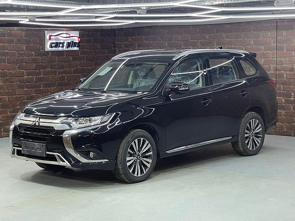 Mitsubishi Outlander 2022 г.