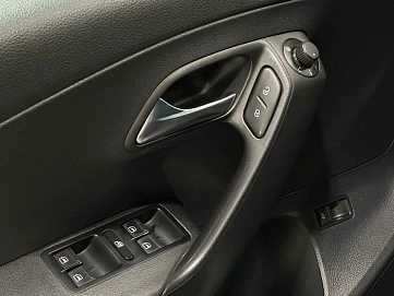 Volkswagen Polo, 2019г, передний привод, механика