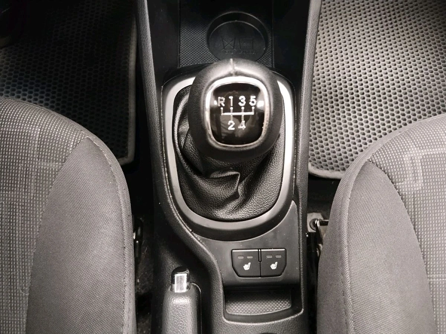 Kia Rio, 2014г., передний привод, механика