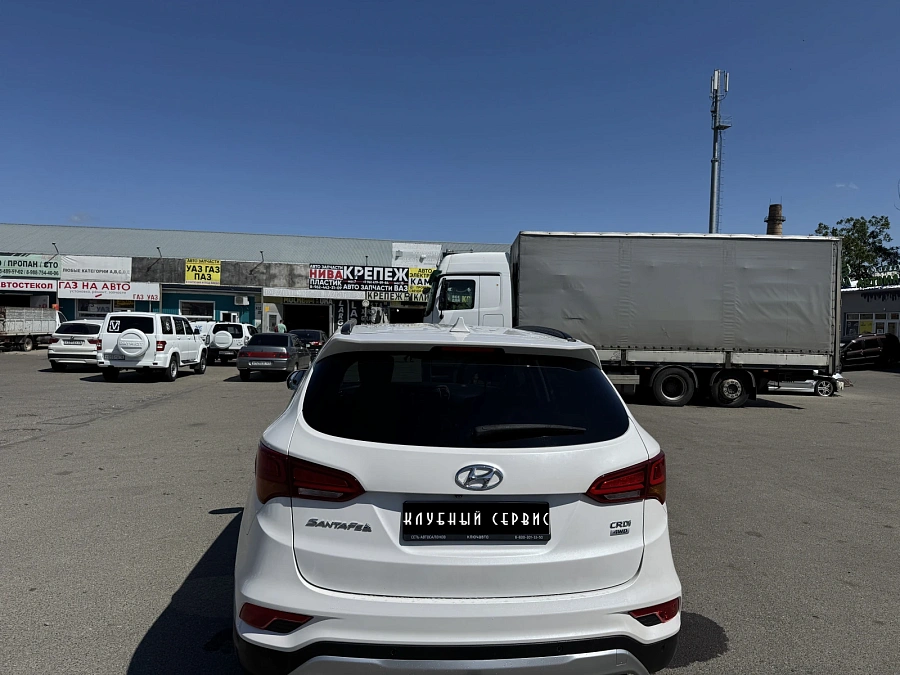 Hyundai Santa Fe, 2015г., полный привод, автомат