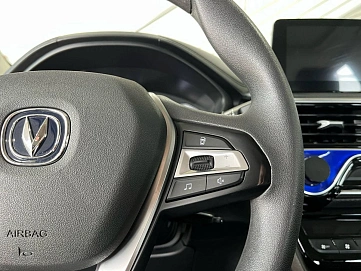 Changan Alsvin, 2023г, передний привод, робот