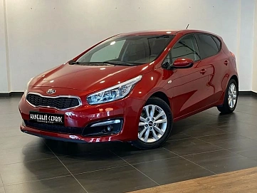 Kia Ceed, 2015г, передний привод, автомат