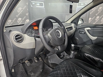 Renault Sandero, 2012г, передний привод, механика