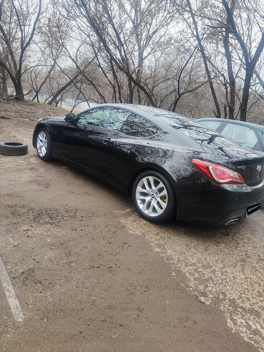 Hyundai Genesis Coupe, 2013г., задний привод, автомат