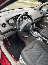 Peugeot 308, 2010г, передний привод, автомат
