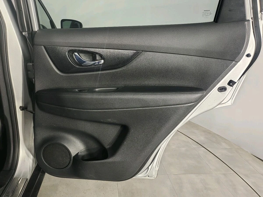 Nissan X-Trail, 2017г., передний привод, вариатор