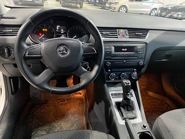Skoda Octavia, 2013г, передний привод, механика