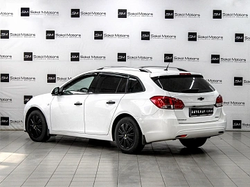 Chevrolet Cruze, 2013г, передний привод, механика