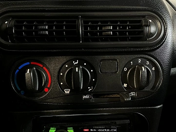 Chevrolet Niva, 2013г, полный привод, механика