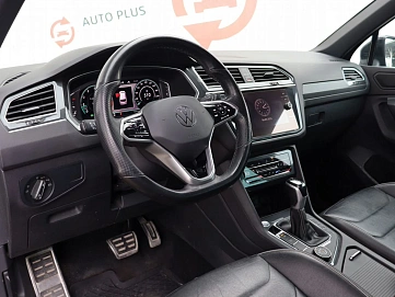 Volkswagen Tiguan, 2020г, полный привод, робот