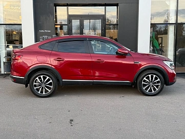 Renault Arkana, 2021г, передний привод, автомат