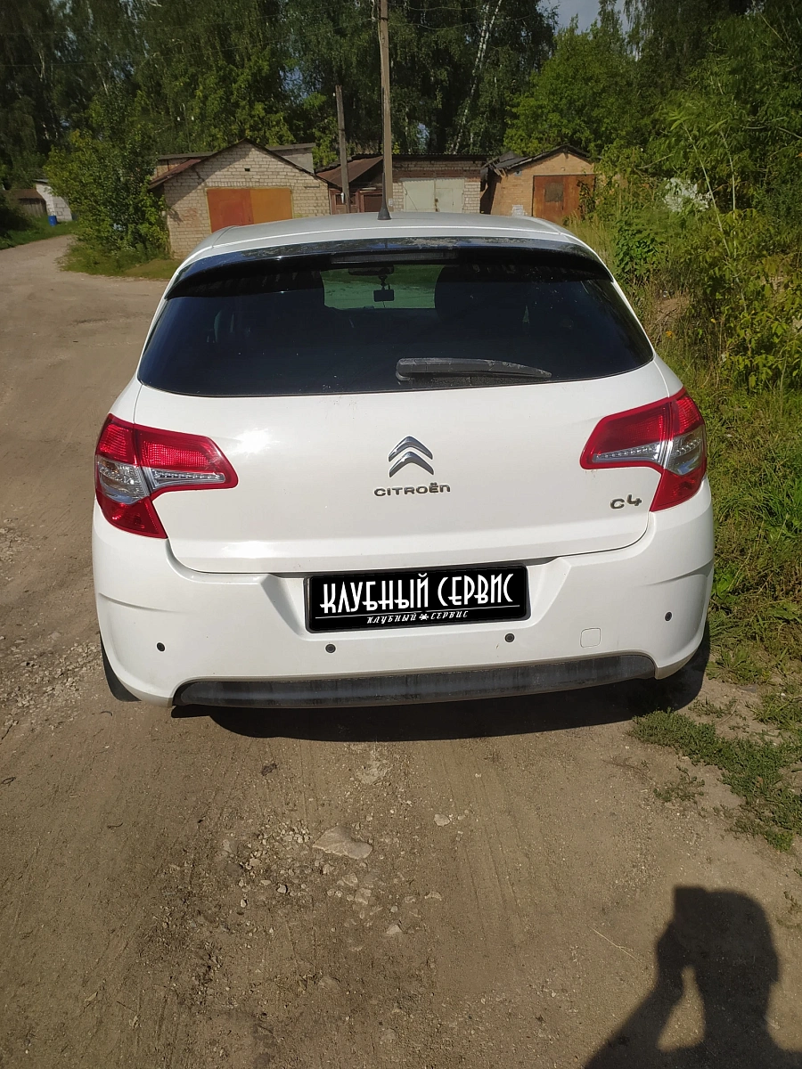 Citroen C4, 2011г., передний привод, механика