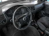 Volkswagen Golf, 1998г., передний привод, механика