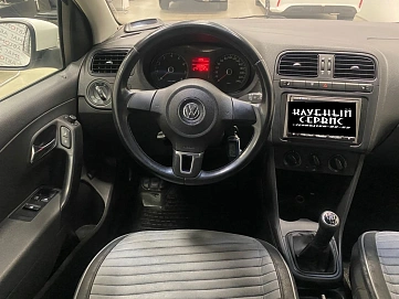 Volkswagen Polo, 2011г, передний привод, механика