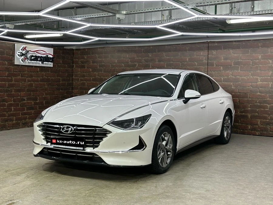 Hyundai Sonata, 2021г., передний привод, автомат