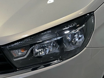 Lada (ВАЗ) Vesta, 2020г, передний привод, механика