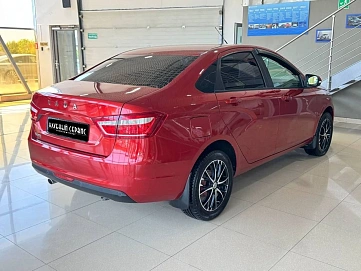 Lada (ВАЗ) Vesta, 2018г, передний привод, механика