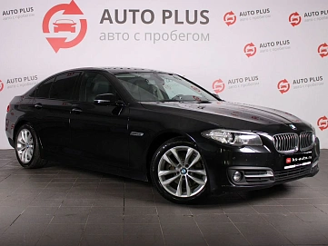 BMW 5 серии, 2015г., задний привод, автомат