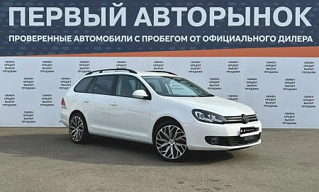 Volkswagen Golf, 2011г, передний привод, автомат