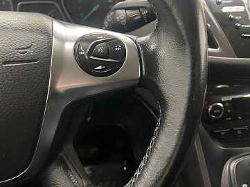 Ford Kuga, 2016г, передний привод, автомат