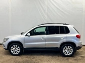 Volkswagen Tiguan, 2012г., полный привод, автомат