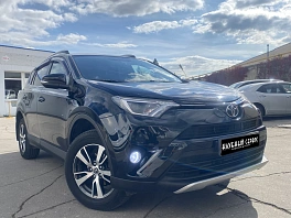 Toyota RAV4, 2017г, полный привод, вариатор