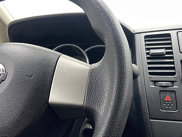 Nissan Tiida, 2013г, передний привод, механика
