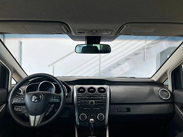 Mazda CX-7, 2011г., передний привод, автомат
