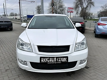 Skoda Octavia, 2013г, передний привод, робот