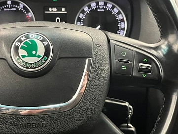 Skoda Octavia, 2010г, передний привод, робот