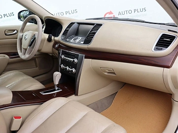 Nissan Teana, 2011г, передний привод, вариатор