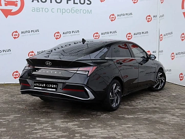 Hyundai Elantra, 2023г, передний привод, вариатор