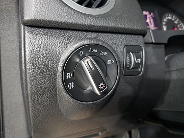 Volkswagen Tiguan, 2011г, полный привод, автомат