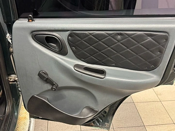 Chevrolet Niva, 2004г, полный привод, механика