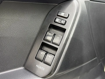 Toyota Land Cruiser Prado, 2016г, полный привод, автомат