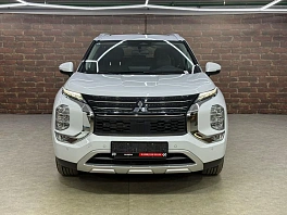 Mitsubishi Outlander, 2023г, полный привод, вариатор