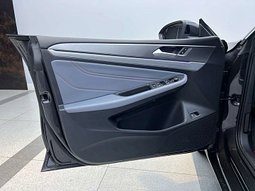 Volkswagen Lamando, 2022г., передний привод, робот