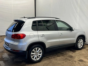 Volkswagen Tiguan, 2012г, полный привод, автомат