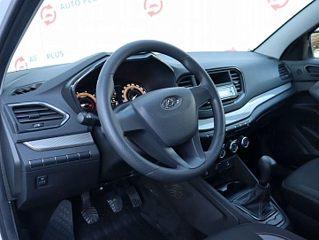 Lada (ВАЗ) Vesta, 2023г, передний привод, механика