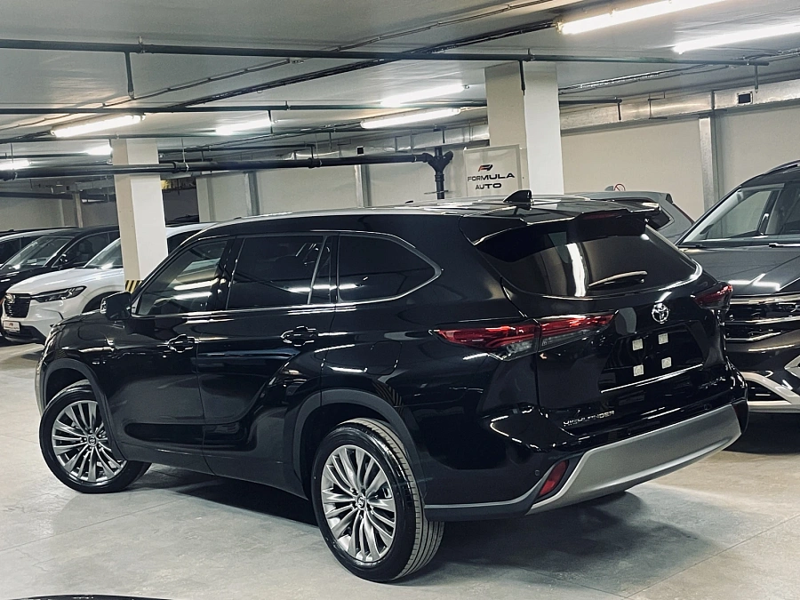 Toyota Highlander, 2025г., полный привод, автомат