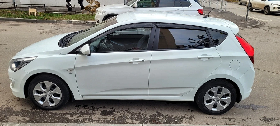 Hyundai Solaris, 2015г., передний привод, механика