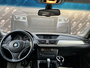 BMW X1, 2010г, полный привод, автомат