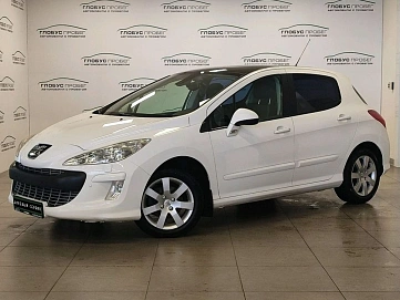 Peugeot 308, 2008г, передний привод, автомат