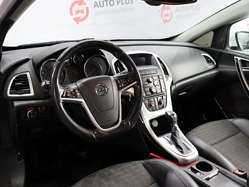 Opel , 2013г., передний привод, автомат