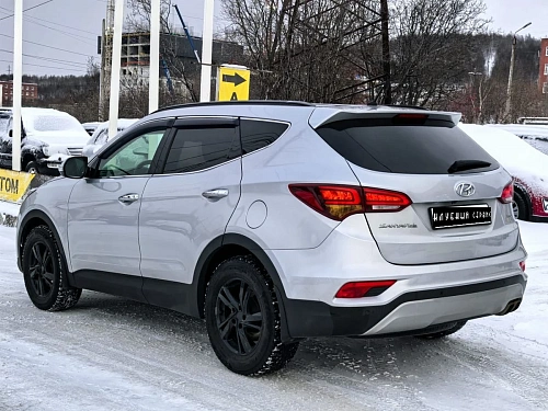 Hyundai Santa Fe, 2016г, полный привод, автомат