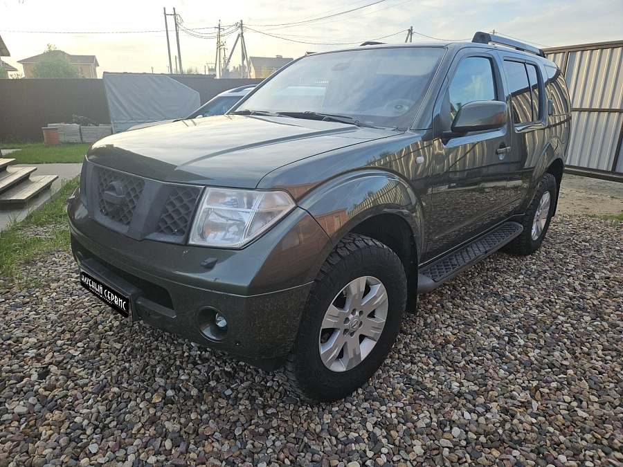 Nissan Pathfinder, 2006г., полный привод, автомат