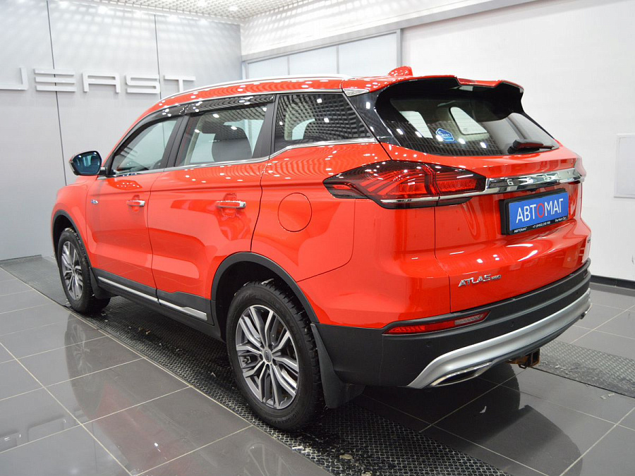 Geely Atlas Pro, 2021г., полный привод, робот